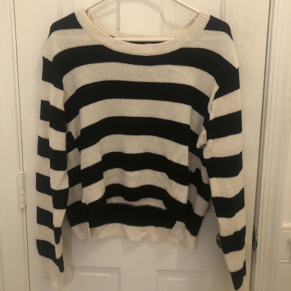 H&M black and white sweater (semi-cropped)